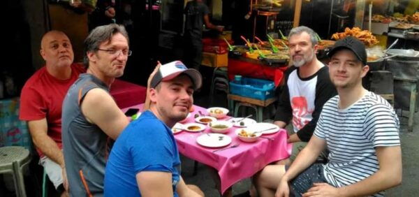 Da Nang: Hidden Street Food by Walking Tour With Local Lady - Inclusions and Exclusions