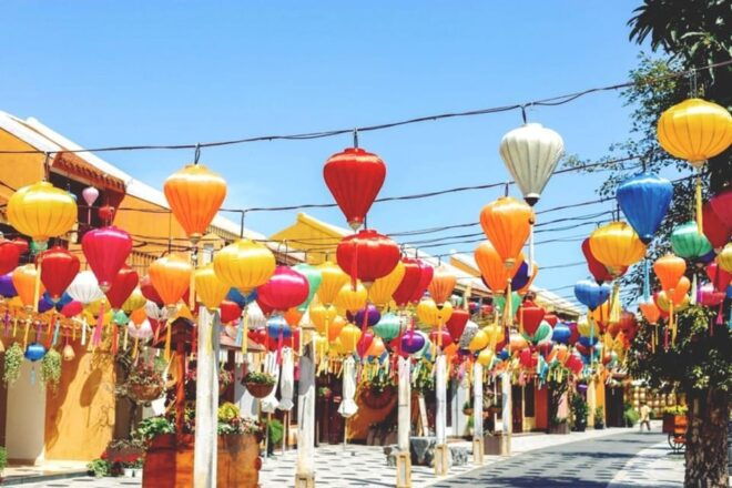 Da Nang/ Hoi An: Mable Mountain and Hoi an Town 1 Day - Included Services