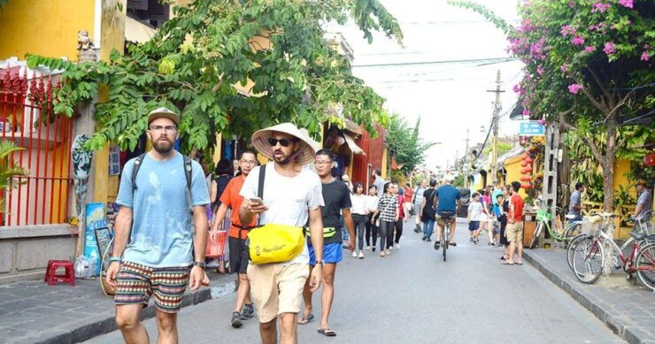 Da Nang/Hoi An: Market & Old Town Private Tour With Transfer - Tour Details