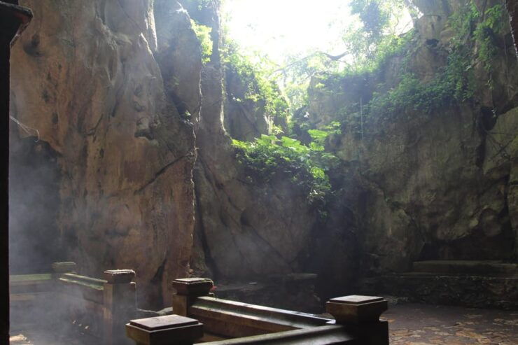 Da Nang: Lady Buddha, Marble Mountain Half Day Private Tour - Transportation Details