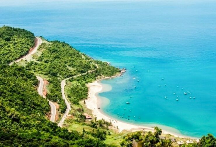 Da Nang: Lady Buddha, Marble Mountains, and Am Phu Cave Tour - Tour Highlights