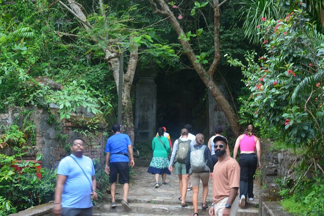 Da Nang: Linh Ung Pagoda, Marble Mountains & Hoi An Tour - Local Cuisine Experience