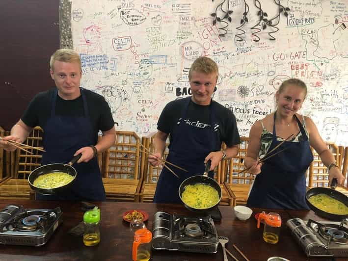 Da Nang: Local Market Trip With Home Funny Cooking Class - Good To Know