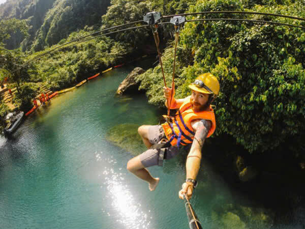 Da Nang: Marble Mountains & Hoa Phu Thanh Rafting Day Tour - A family-run lunch between the two halves