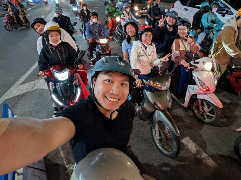 Da Nang Michelin Street Foods & Craft Beer Tasting Private Motorbike Tour - Da Nang by motorbike, with dinner along the way