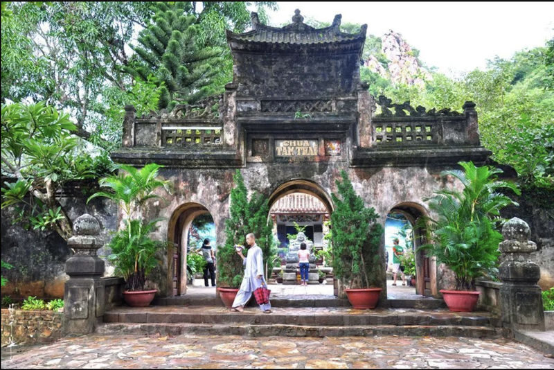 Da Nang Morning Half-Day Tour: Lady Buddha, Son Tra Peninsula & Marble Mountains with Lunch - What makes this morning worthwhile