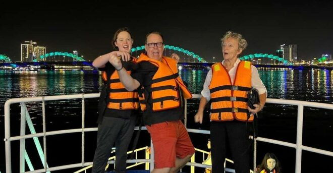 Da Nang Nightlife Adventure: Market,Landmarks & River Cruise - Iconic Landmarks
