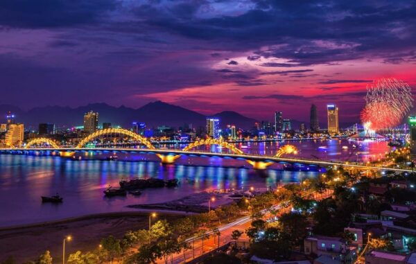 Da Nang Private Night Tour: Market, Scenic Views & Boat Trip - Important Information