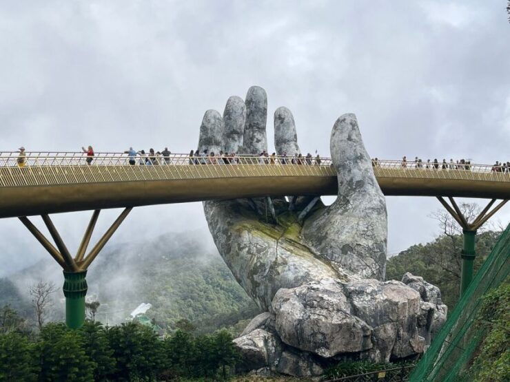 Da Nang: Private Transfer to Da Nang Hotels or Hoi An City - Convenient and Knowledgeable Drivers