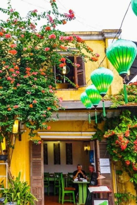 Da Nang: Private Transfer to Hoi An City (round-trip) - Frequently Asked Questions