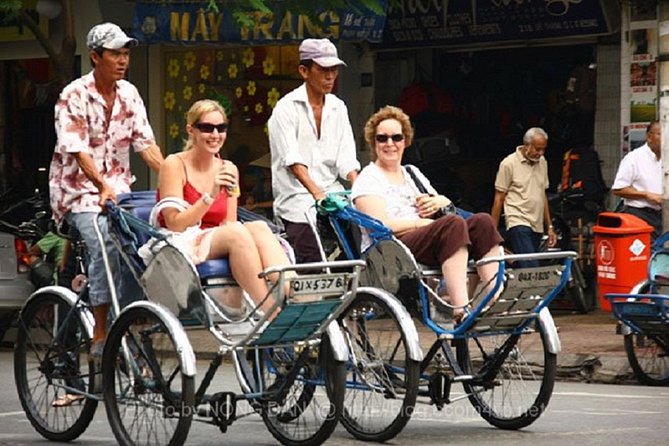 Da Nang Rickshaw Riding With Local Food & Han Cruise by Private - Meeting and Pickup
