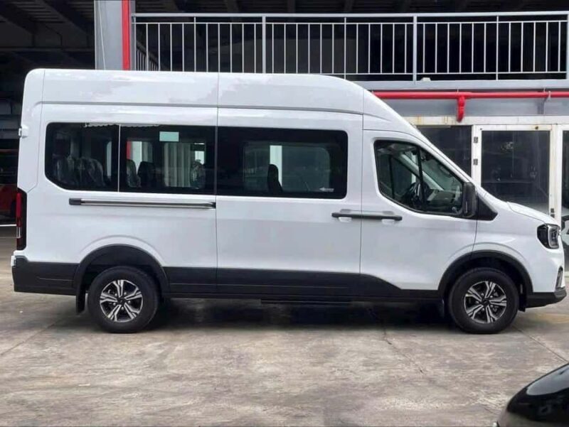 Da Nang: Small Group City Tour by Premium Minibus - Good To Know