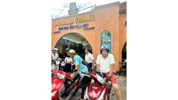Da Nang: Street Food Evening Tour by Motorbike - Booking and Cancellation Policy