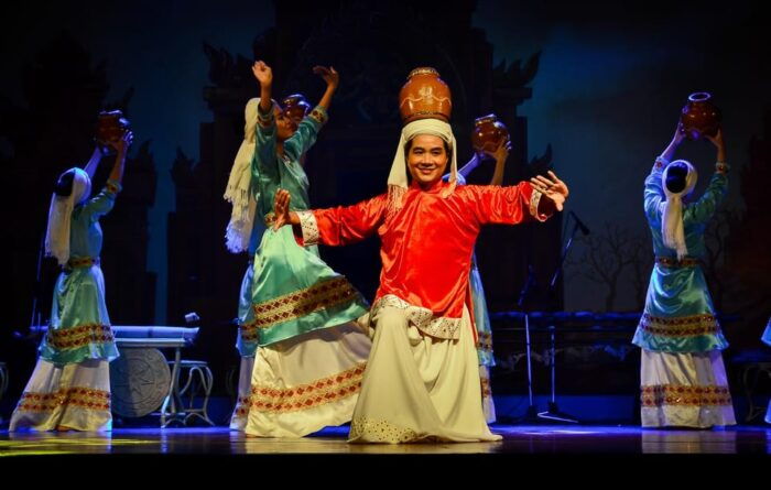 Da Nang: Tien Sa Show Ticket - Getting There