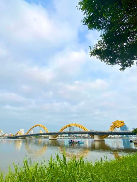 Da Nang to Hue by Car With Sightseeing - Vehicle and Driver