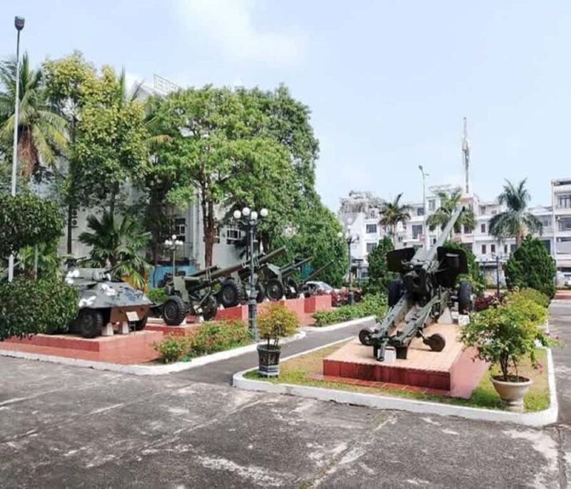 Da Nang/Vietnam War Tour History by Weapons & Foodie - A Deep Dive into the Da Nang Vietnam War & Foodie Tour