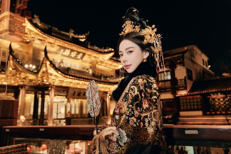 Da Xin Photo Studio | Exclusive Old Shanghai Vintage Photoshoot - At a glance