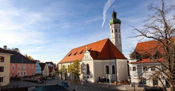 Dachau: Private Guided Walking Tour - Free Cancellation and Flexible Booking Options