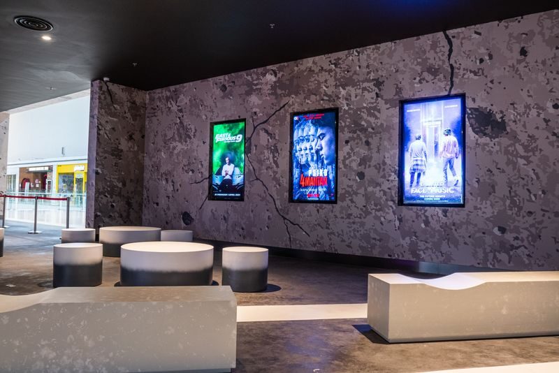 Dadi Cinema Malaysia Movie Voucher - Choosing a film and seat in the Dadi app
