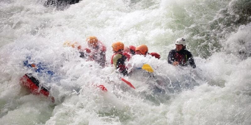 Dagali/Geilo: Wild Viking white water rafting - level 3 - Guides and Safety