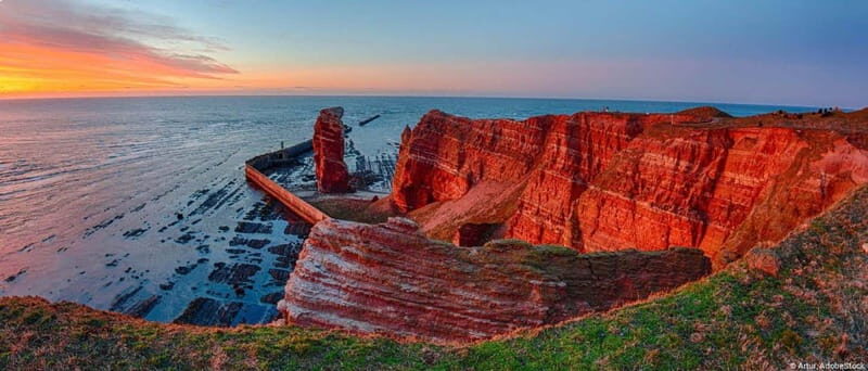 Dagebüll - Heligoland: One-way ferry ride - Who Should Consider This Ferry?