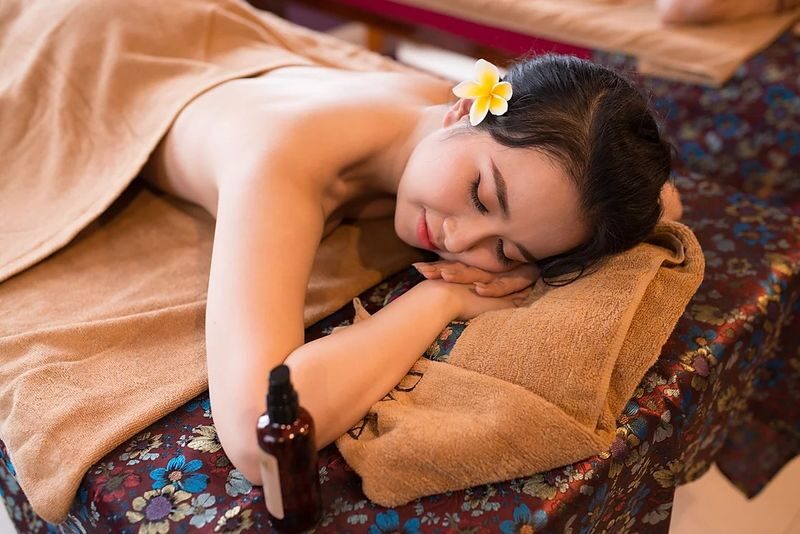 Dahan Spa Experience in Hoi An - Tea, fruit, and the small extras