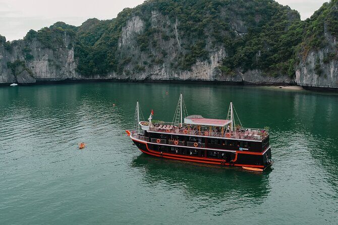 Daiichi Boutique Cruise: 2D1N Lan Ha Bay Escape from Hanoi - Exploring the Lan Ha Bay Experience