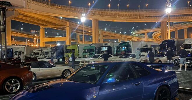 Daikoku Cars Meet Experience by Porsche Macan - Unique Tour Features