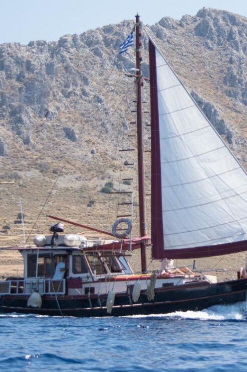 DAILY CRUISES TO KOUFONISIA OR SOUTH NAXOS WITH BBQ&DRINKS - Pricing and Reservations