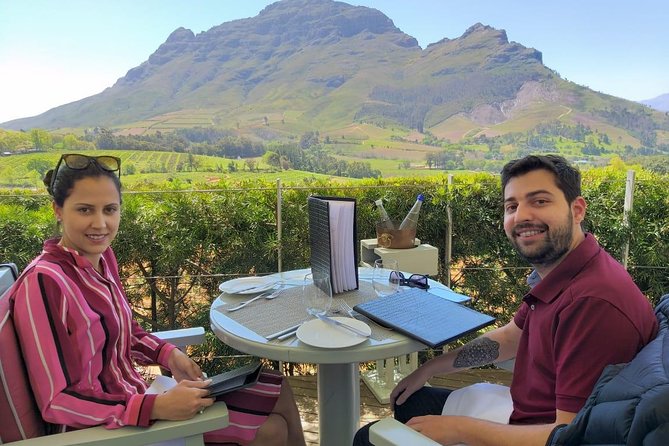 Daily Different Small Group WINE Tour - CAPE TOWN PICKUP - Meeting and Pickup