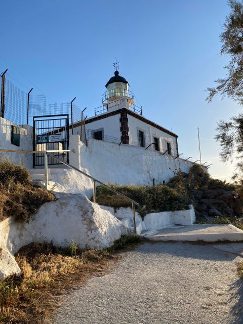 Daily Excursions to Santorini - Pickup and Guides