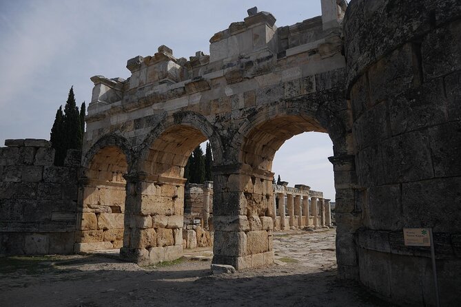 Daily Pamukkale and Kaklik Cave Tour With Drop-Off at Denizli Airport - The Sum Up