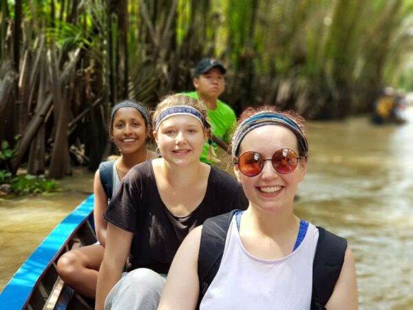 Daily Tour: Cu Chi Tunnels and Mekong Delta Full Day - Tips for Participants