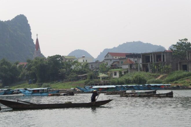 Daily Tour : Zipline at Dark Cave & Phong Nha Cave by Boat - Mud Bath in Dark Cave