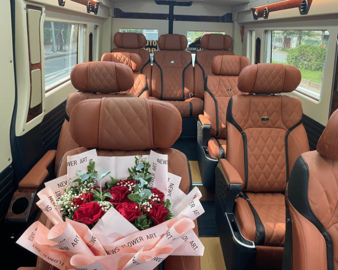 Daily Transfer Ninh Binh - Halong - Hanoi in Limousine Bus - Amenities and Features