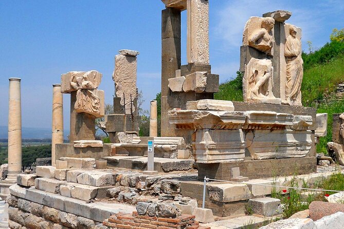 Daily Trip to Pamukkale, Hierapolis, Laodicea, Kaklik Cave - Price Details and Booking