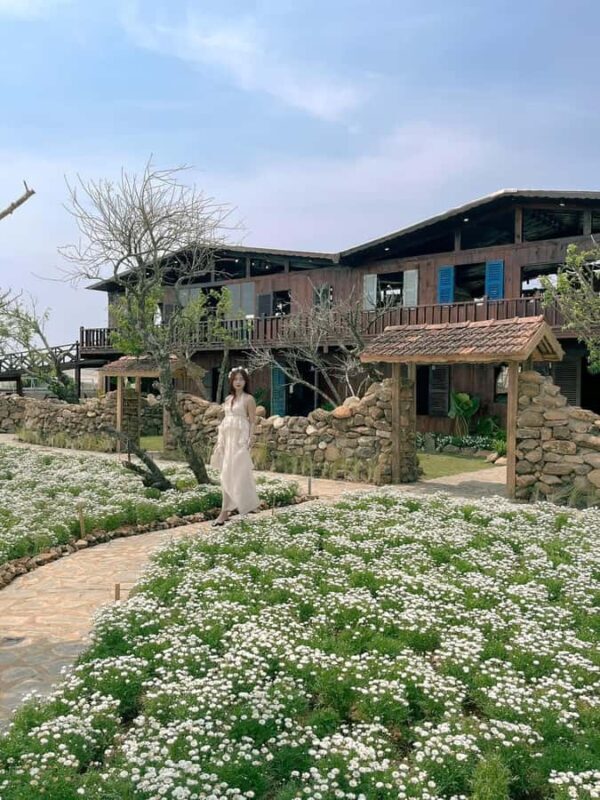 Dalat City Sightseeing Sunrise Cloud Hunting Tour With Cafe - Weather and Cloud Hunting Realities