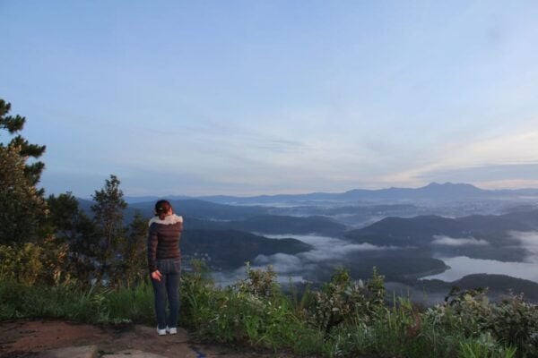 Dalat: Hiking the Mountain to Observe the Cloud and Sunrise - Safety Guidelines for Hikers