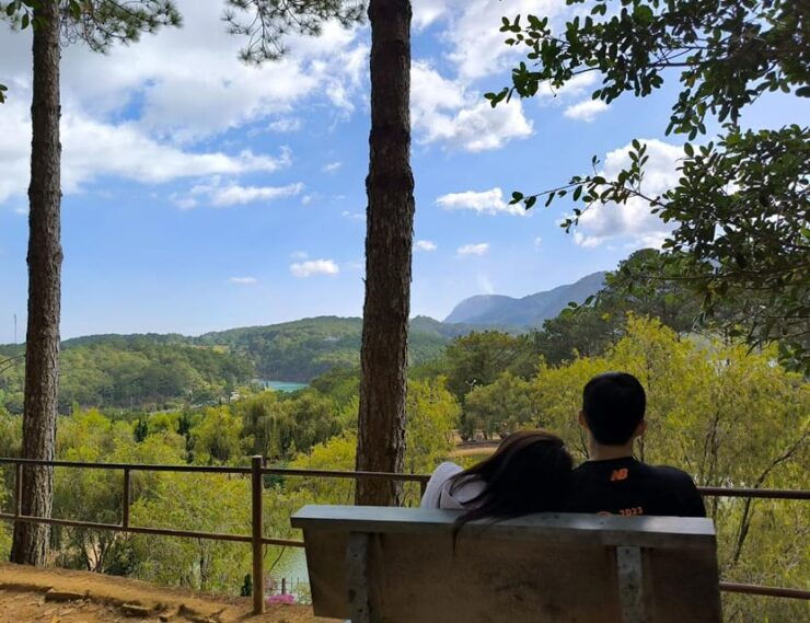DaLat: Langbiang Mountain-Datanla Waterfall-Crazy House Tour - Itinerary Highlights