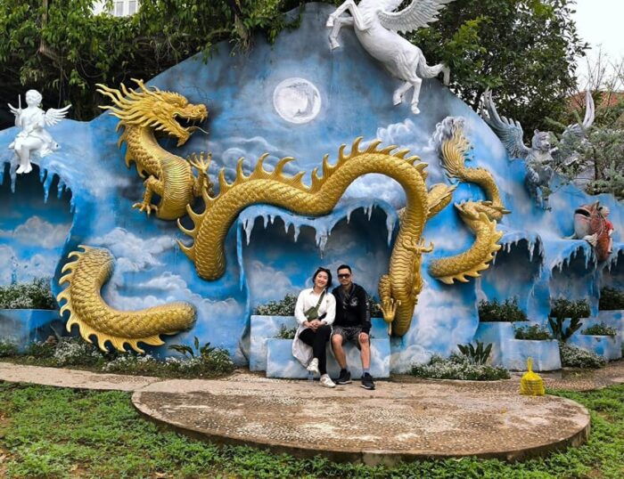 DaLat : Langbiang Moutains , Datanla Waterfall , Crazy House - Langbiang Mountain