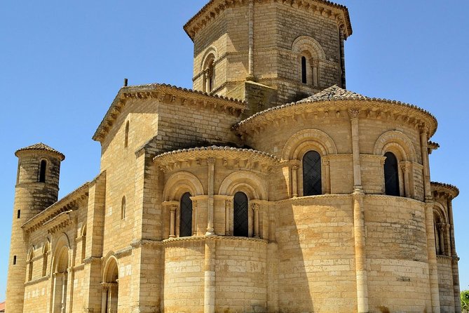 Dalí, Besalú & Garrotxa - Small Group - Cancellation Policy and Reviews