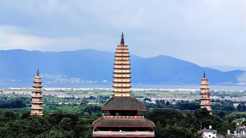 Dali Chongsheng Temple & Xizhou Old Town Full-Day Tour - Key points before you book