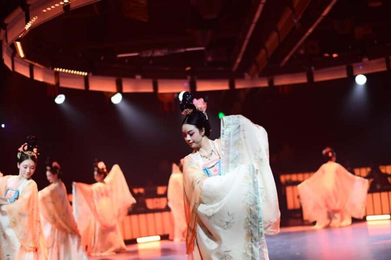 Dali Etiquette Banquet: Immersive Royal Feast Experience - Who Should Consider This Tour?