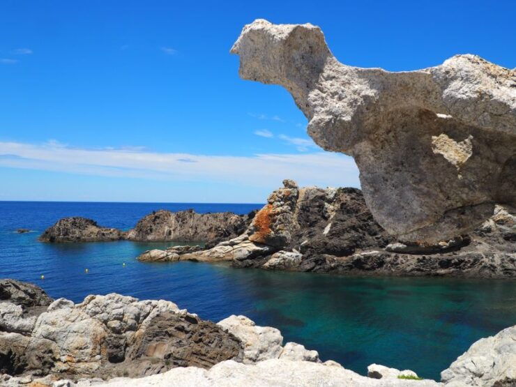 Dalí Triangle & Cadaqués Day-Trip From Girona - Tour Details