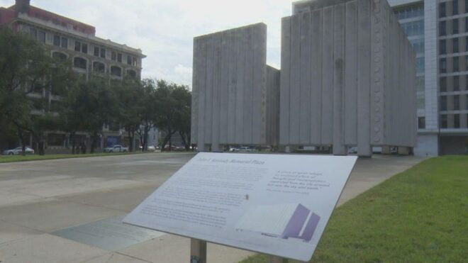 Dallas: Guided Sightseeing Tour in a Comfortable Vehicle - Directions