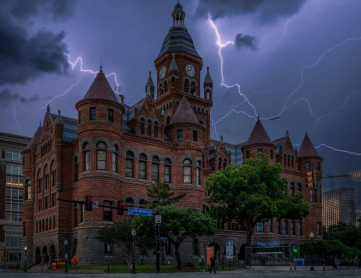 Dallas: Historic West End Ghost Walking Tour - Activity Overview