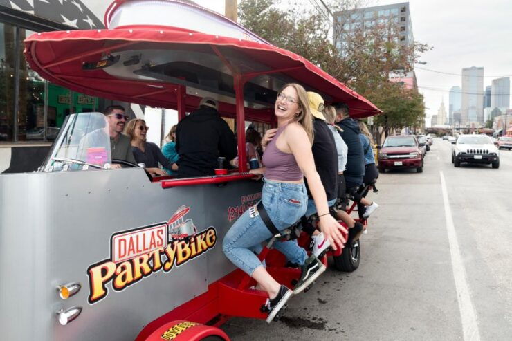 Dallas Party Bike Pub Crawl in Deep Ellum - Pricing and Inclusions