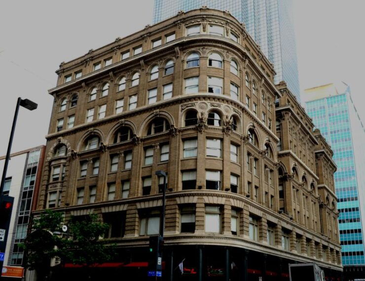 Dallas: Terrors Boos and Booze Haunted Pub Crawl - Tour Description