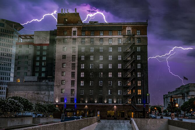 Dallas Terrors Ghost Tour By US Ghost Adventures - Pricing and Booking