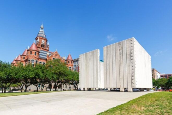 Dallas: Walk JFK Memorial, City Hall, and Reunion Tower Tour - Ticket Inclusions